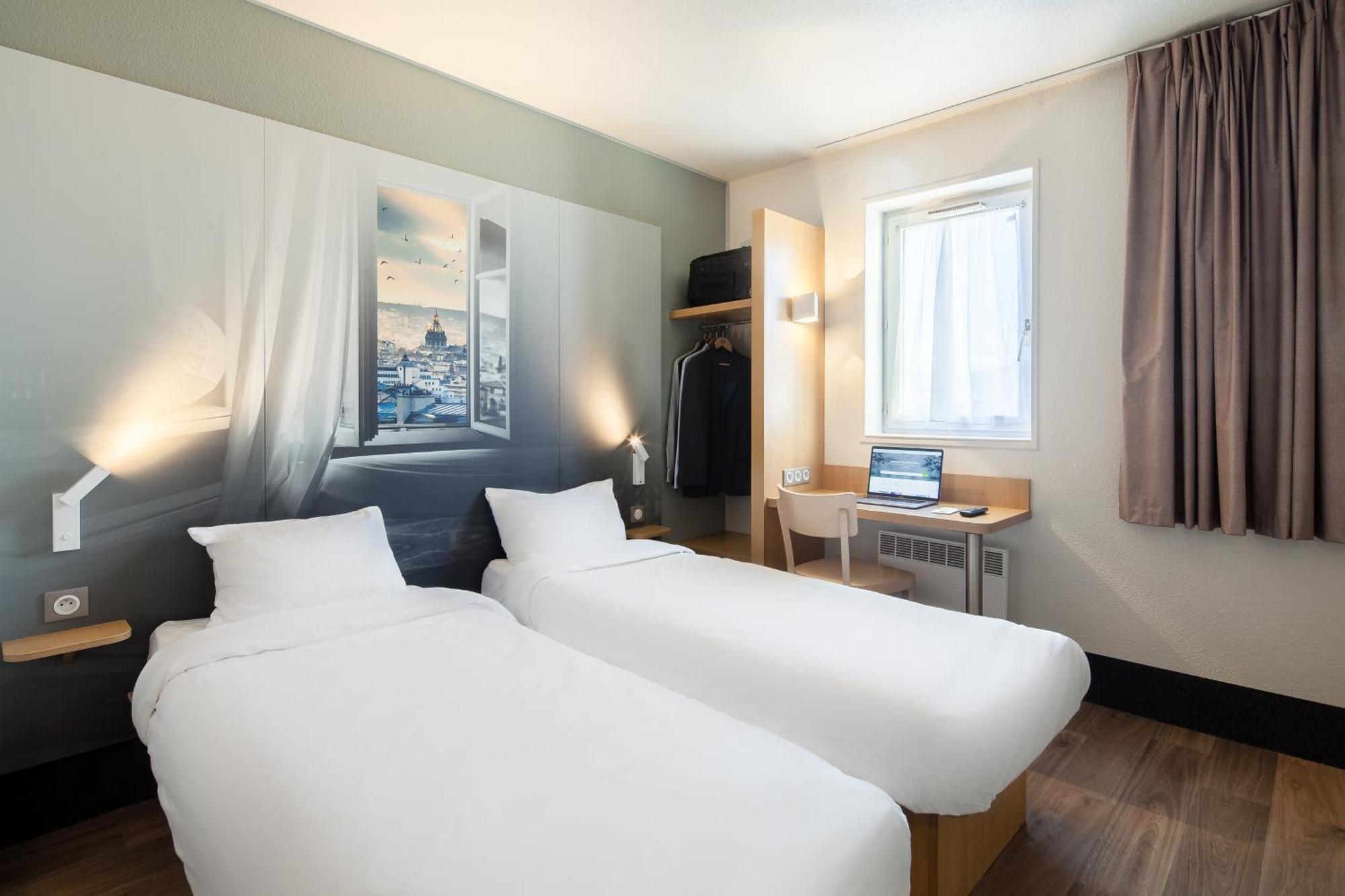 B&B Hotel Maurepas Екстер'єр фото