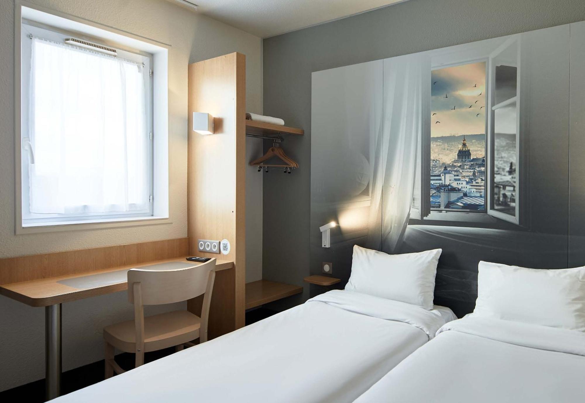 B&B Hotel Maurepas Екстер'єр фото